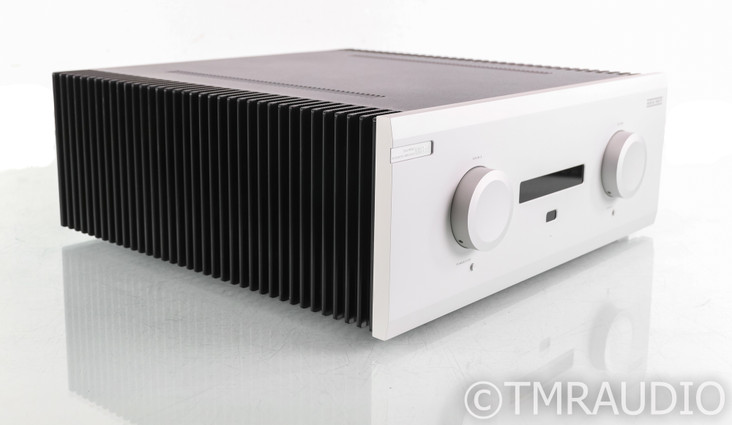 Musical Fidelity M8xi Stereo integrated Amplifier; M8-xi; Silver; Remote (SOLD)
