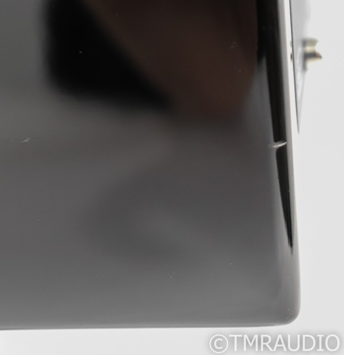 REL T/7i 8" Powered Subwoofer; Piamo Black; T7i