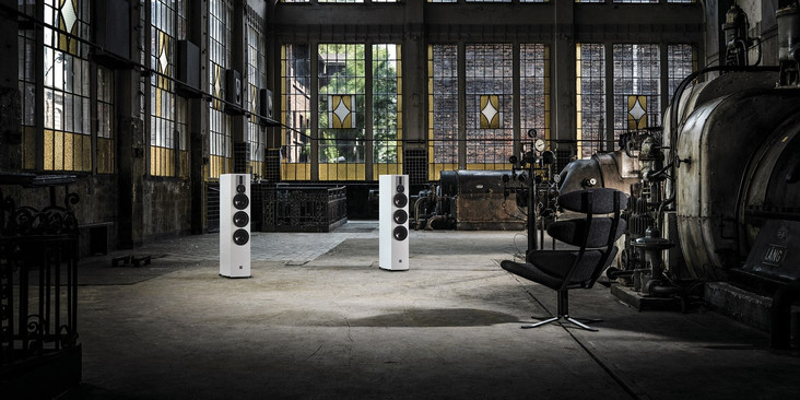 DALI Rubicon 8 Floorstanding Speakers; Pair