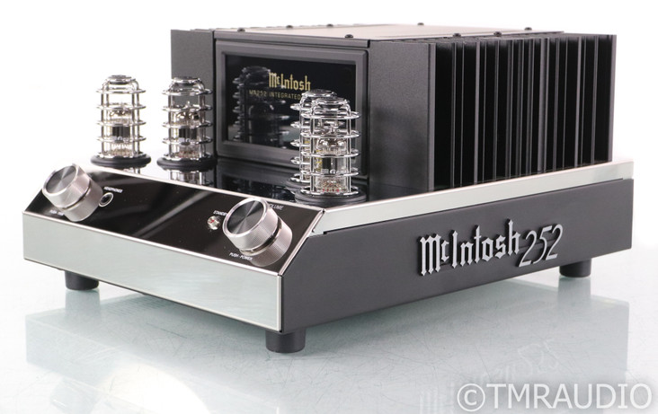 McIntosh MA252 Stereo Tube Hybrid Integrated Amplifier; Remote; MM Phono; MA-252 (SOLD)