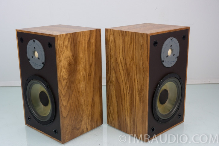 Infinity RS10b Vintage Bookshelf Speakers; Excellent Pair