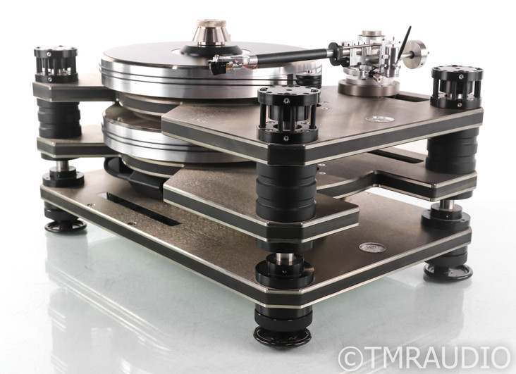 Kronos Pro Belt Drive Turntable; Tri-Planar VII U2; Stradivari V2 Cartridge