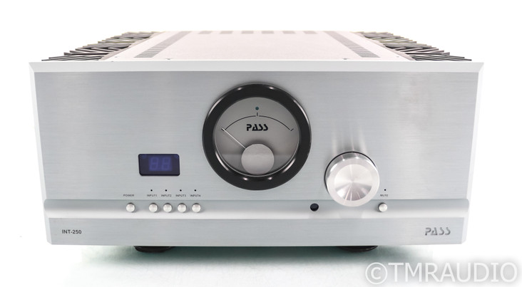 Pass Labs INT-250 Stereo Integrated Amplifier; INT250; Remote