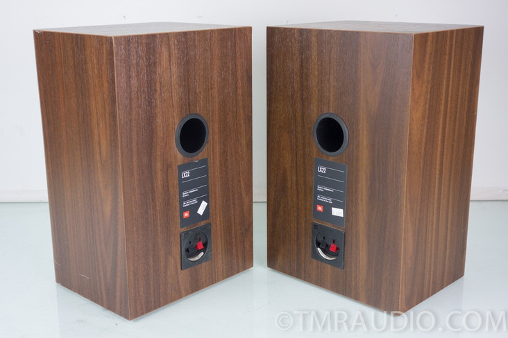 JBL LX22 Bookshelf Speakers; Nice Working Pair