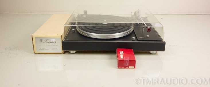 JH Audiolab Turntable w/ Mayware Formula 4 Tonearm; Dynavector Cartridge