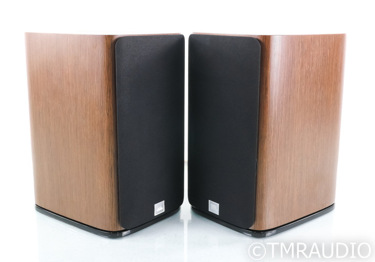 JBL HDI-1600 Bookshelf Speakers; HDI1600; Walnut Pair