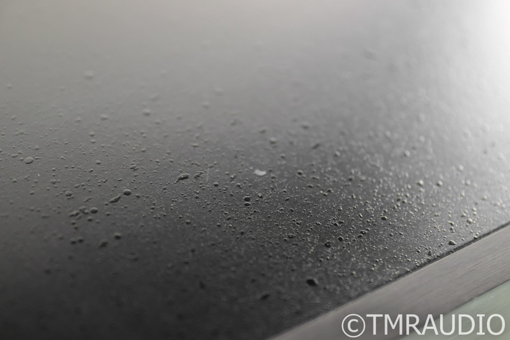 Monster Power AVS 2000 AC Power Line Conditioner; AVS2000