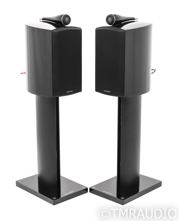 B&W 805 D2 Bookshelf Speakers