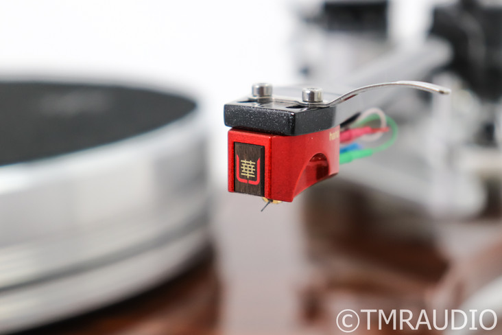 VPI Signature Prime Belt Drive Turntable; Hana Umami Red (Low Hours)