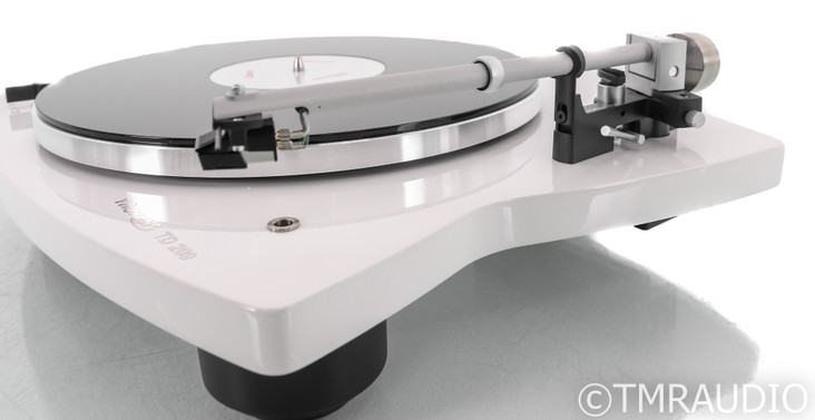 Thorens TD 209 Belt Drive Turntable; White; TAS 267 MM Cartridge (Unused)