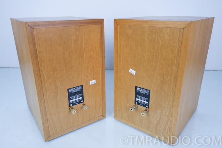 Kef Model 102 Reference Series Bookshelf Speakers; Excellent