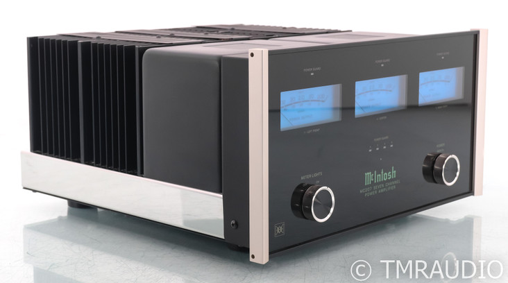 McIntosh MC207 7 Channel Power Amplifier; MC-207