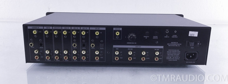 Angstrom 200 Stereo Preamplifier / Processor; Remote