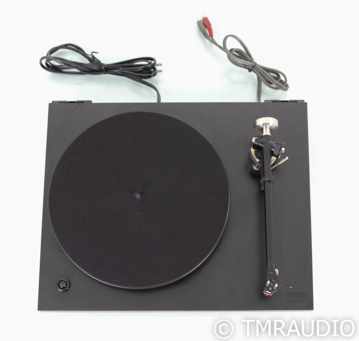 Rega Planar 3 Belt Drive Turntable; P3; Black; Shure V15Vx Cartridge; V1