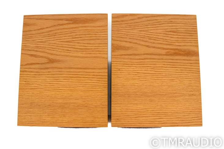 Ryan R610 Bookshelf Speakers; Clear Oak Pair; R-610