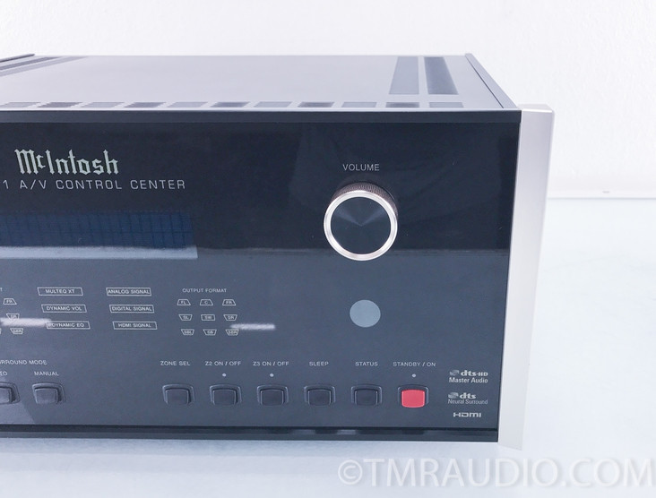 McIntosh MX-121 7.1 Channel Home Theater Processor / Preamplifier