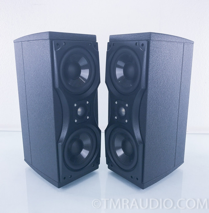 Meridian DSP 33 Digital Active Bookshelf Speakers; Pair DSP33 96/24