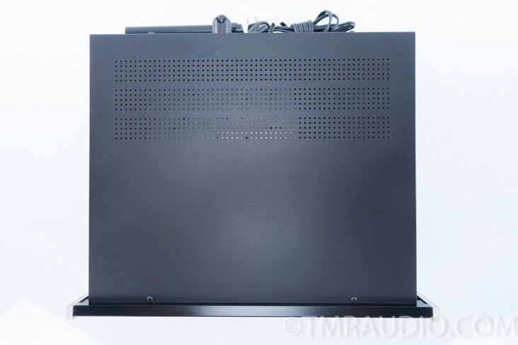 McIntosh MR7083 AM / FM Tuner; MR-7083