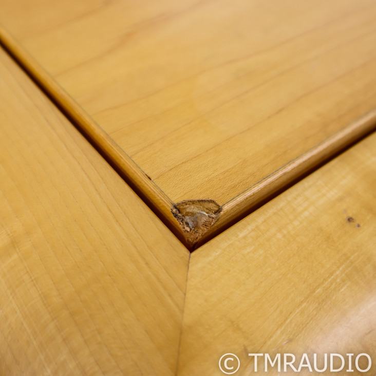 Finite Elemente  Pagode Master Reference MKII Amplifier Stand; Cerabase Classic Footers