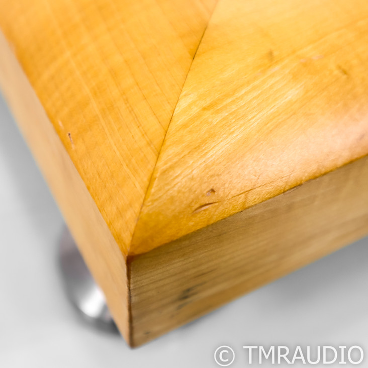 Finite Elemente  Pagode Master Reference MKII Amplifier Stand; Cerabase Classic Footers