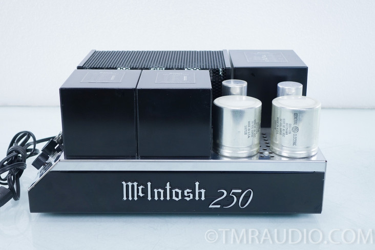 McIntosh MC 2100 Vintage Stereo Power Amplifier; MC2100