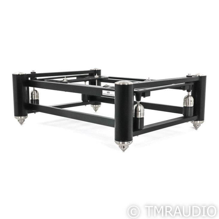 Artesania Audio Master Kyo Amplifier Isolation Stand