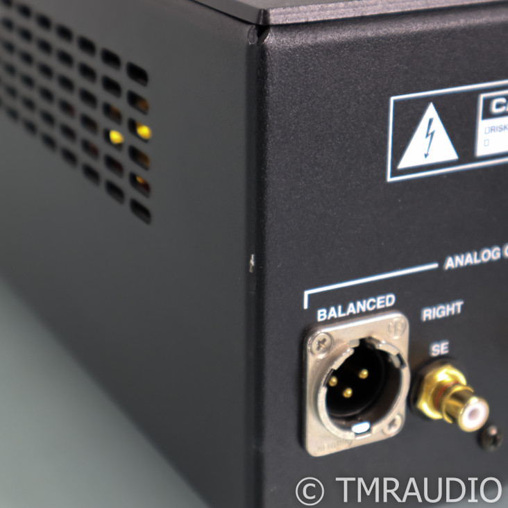 Audio Research Reference CD-7 Tube CD Player; CD7 (SOLD)