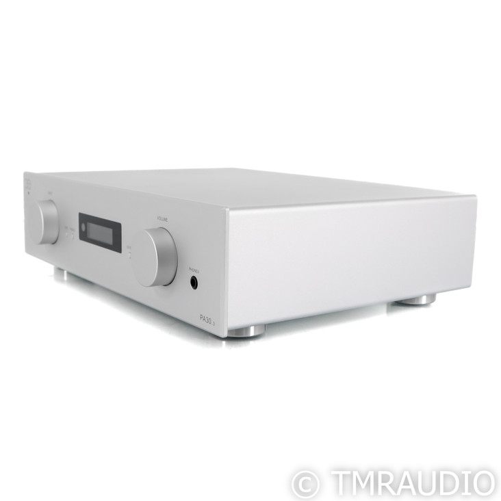AVM PA 30.3 Stereo Preamplifier; Distributor Demo w/ Warranty
