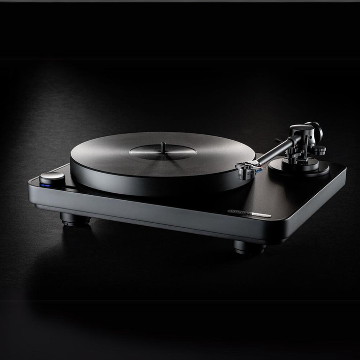 Clearaudio Signature Turntable hero