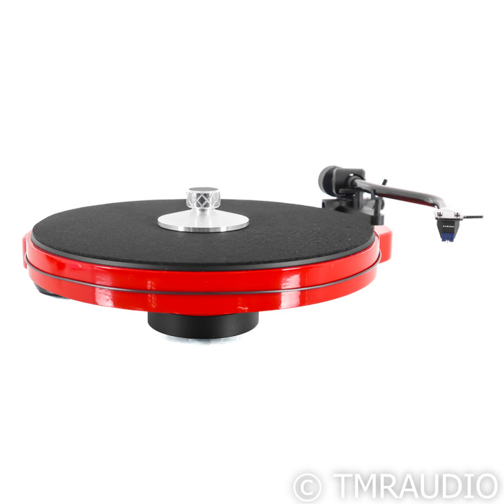 Pro-Ject RPM 3 Carbon Turntable; Sumiko Wellfleet MM Cartridge