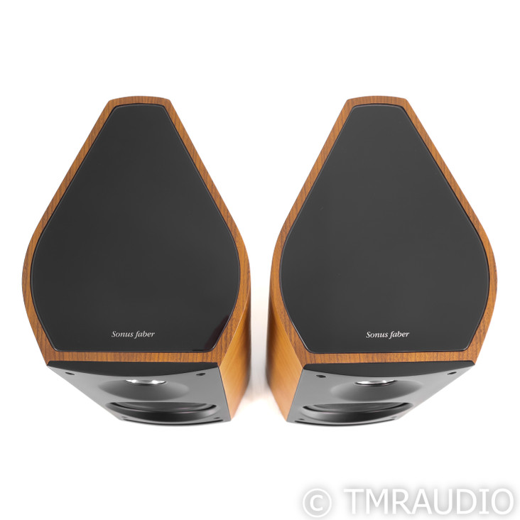 Sonus Faber Venere 2.0 Bookshelf Speakers; Walnut Pair (No Grills)