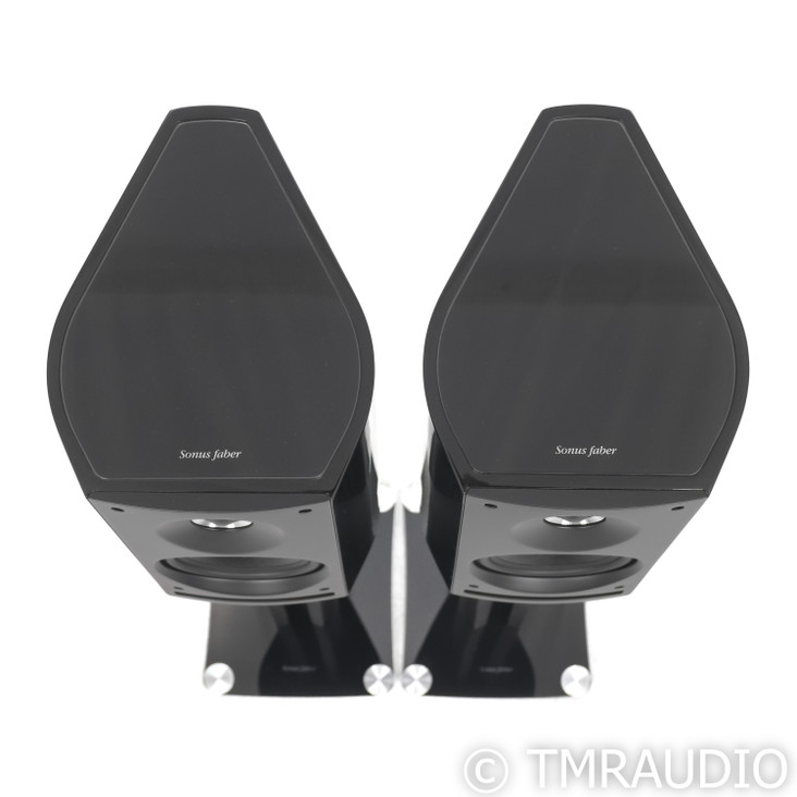 Sonus Faber Venere 2.0 Bookshelf Speakers; Black Pair w/ Stands