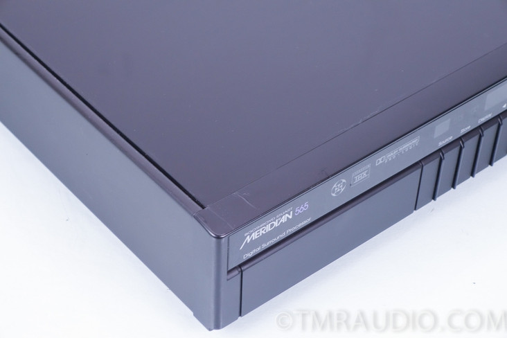 Meridian 565 Digital Surround Processor / Preamplifier