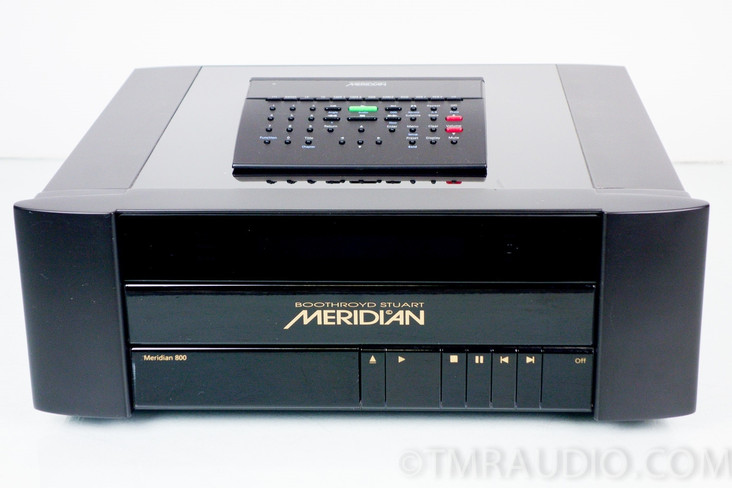 Meridian 800 v.2 CD / DVD Player / Transport / Preamplifier in Factory Box