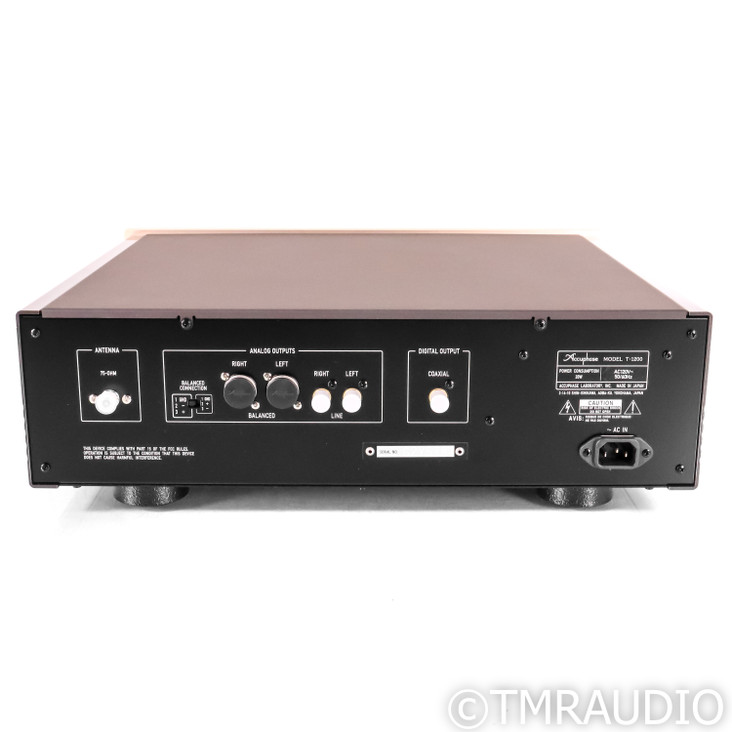 Accuphase T-1200 DDS FM Stereo Tuner