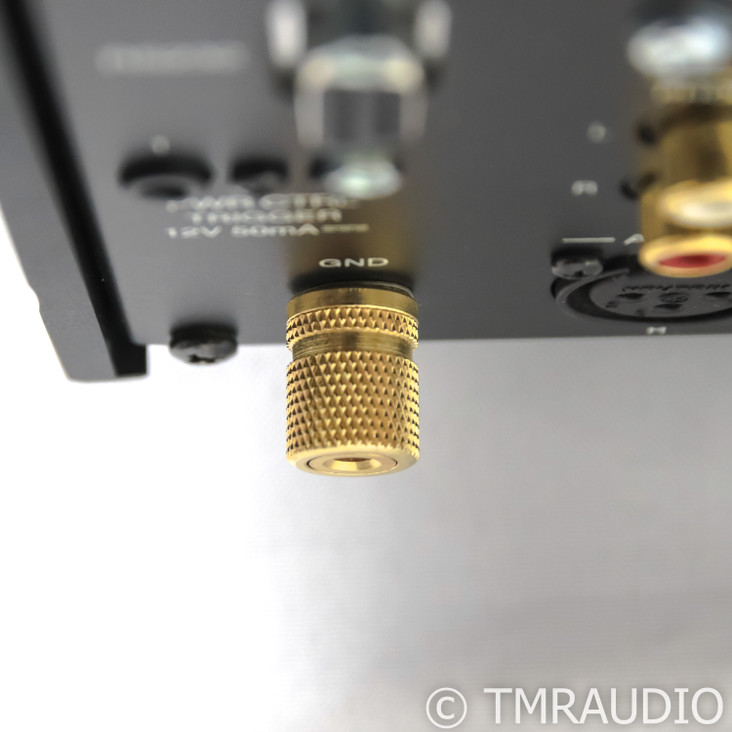 McIntosh MX121 7.1-Channel Home Theater Processor; MM Phono