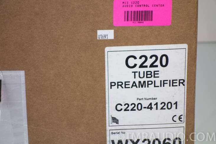 McIntosh C220 Stereo Tube Preamplifier with Phono; C-220 Preamp