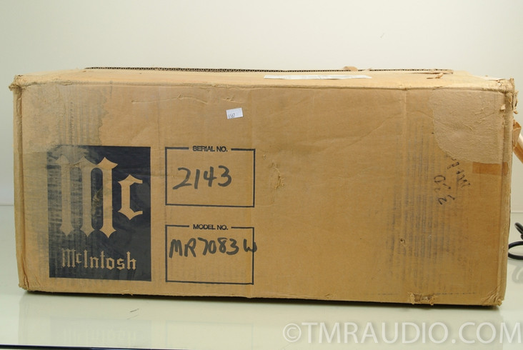 McIntosh MR7083 Digital AM / FM Tuner; Excellent in Factory Box