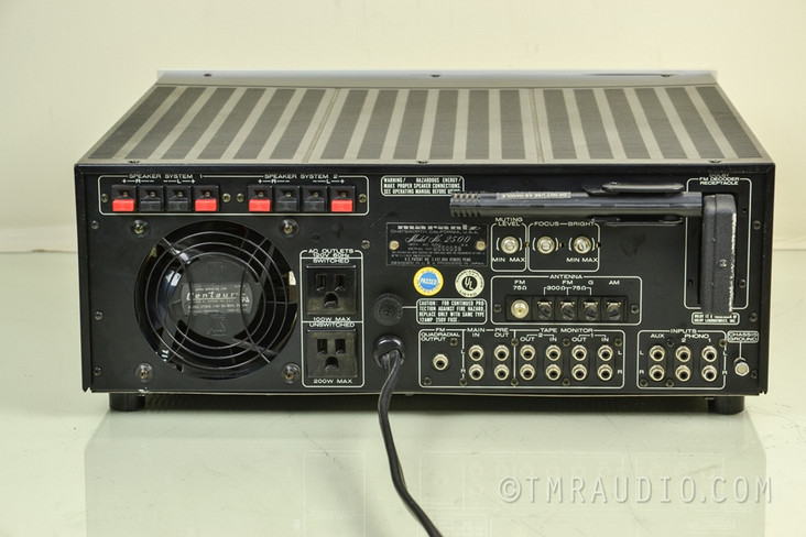 Marantz 2500 Vintage Flagship Stereo Receiver; Near Mint in Factory Box