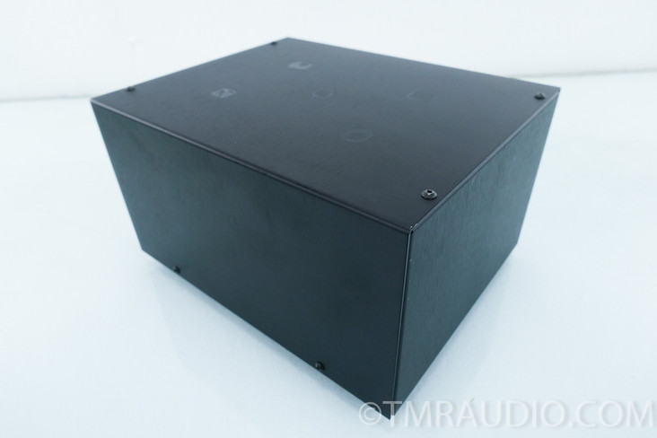 NoiseTrapper AC Line Conditioner