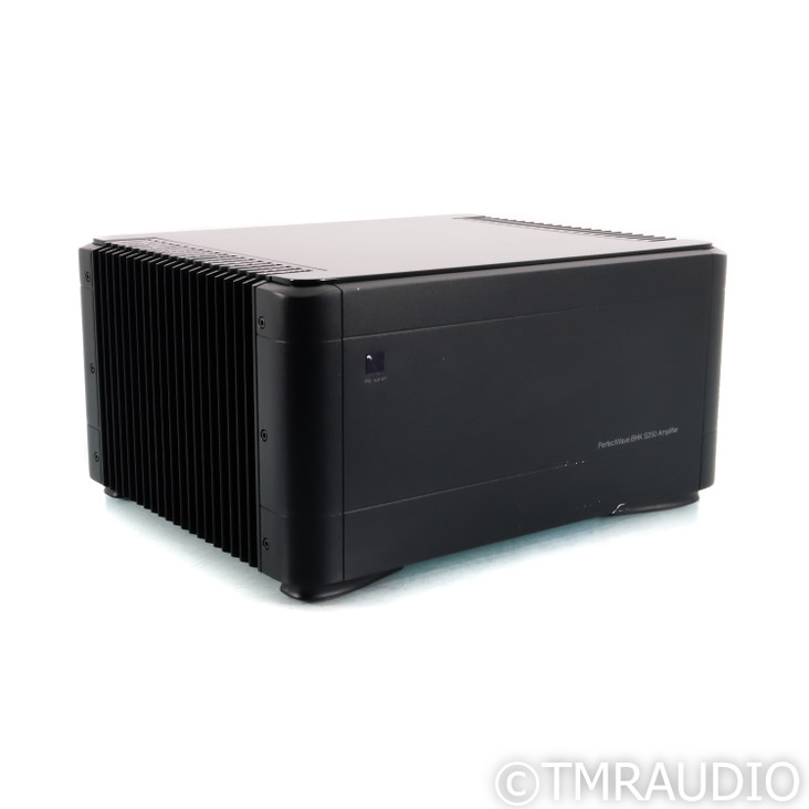 PS Audio BHK Signature 250 Stereo Tube Hybrid Power Amplifier (SOLD10)