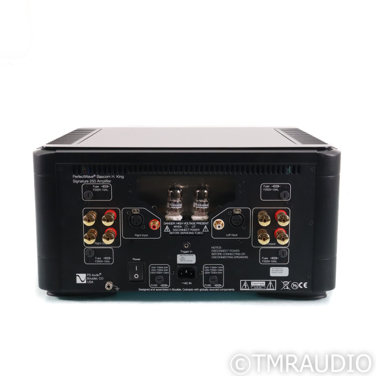 PS Audio BHK Signature 250 Stereo Tube Hybrid Power Amplifier (SOLD10)