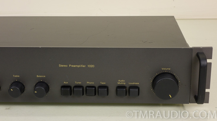 NAD 1020 Vintage Stereo Preamplifier / Preamp