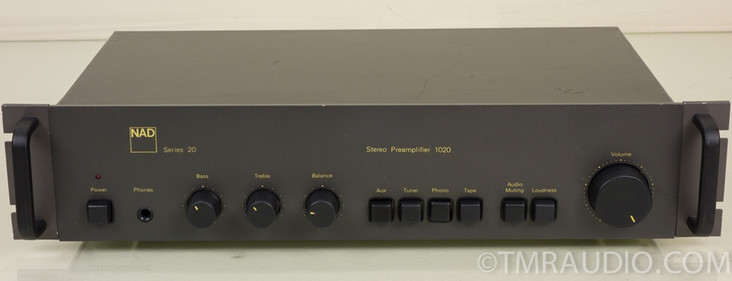 NAD 1020 Vintage Stereo Preamplifier / Preamp