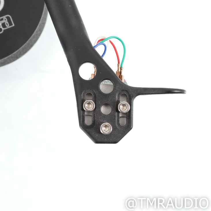 Rega Planar 8 Belt Drive Turntable; Matt Polaris Gray w/ Apheta 2 MC