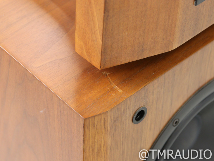 McIntosh XRT 24 Floorstanding Speakers; Walnut Pair (Rare w/ Original Boxes)