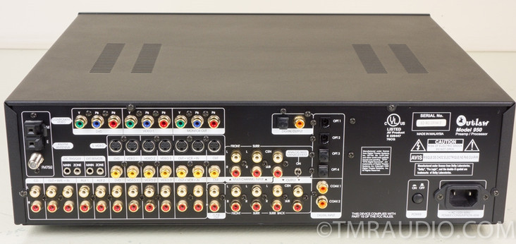 Outlaw Model 950 7.1 Home Theater Preamp / Processor in Factory Box