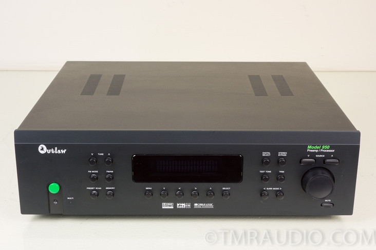 Outlaw Model 950 7.1 Home Theater Preamp / Processor in Factory Box