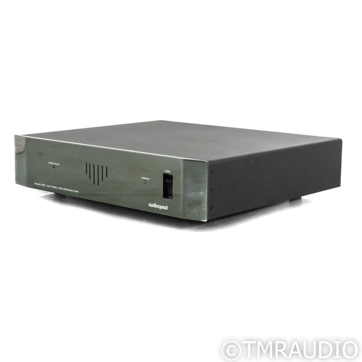 AudioQuest Niagara 3000 AC Power Line Conditioner (1/2)