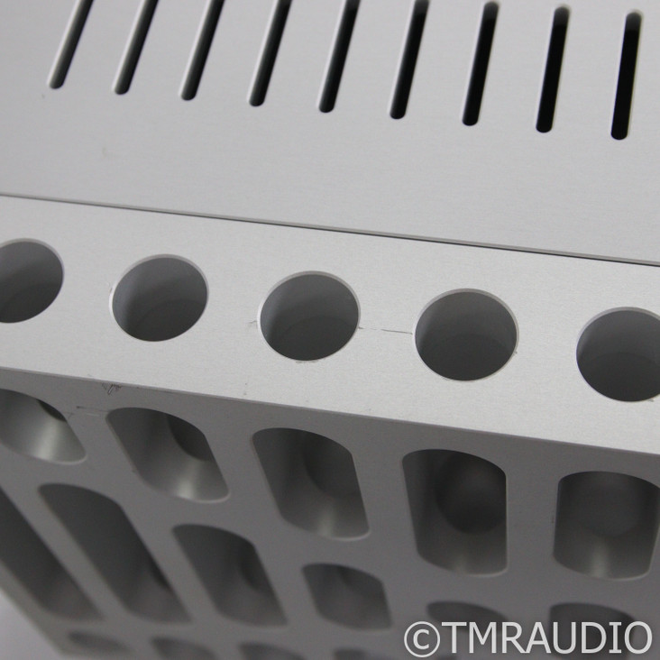 Boulder 1060 Stereo Power Amplifier
